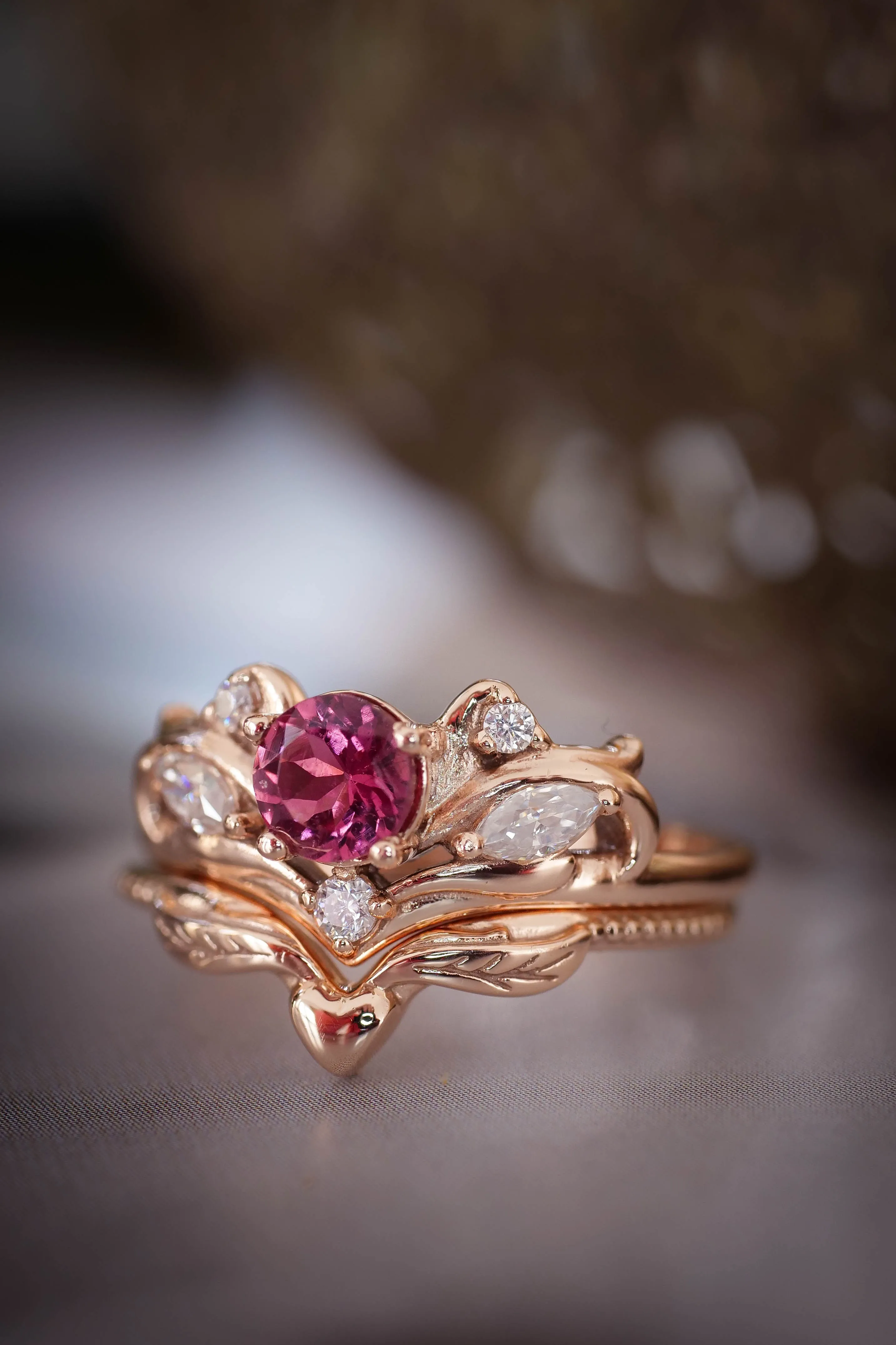 Bridal ring set with pink tourmaline / Swanlake