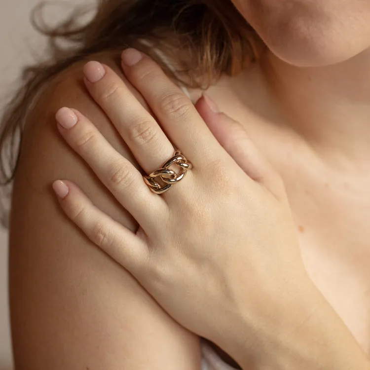 Celeste Gold Chain Link Ring