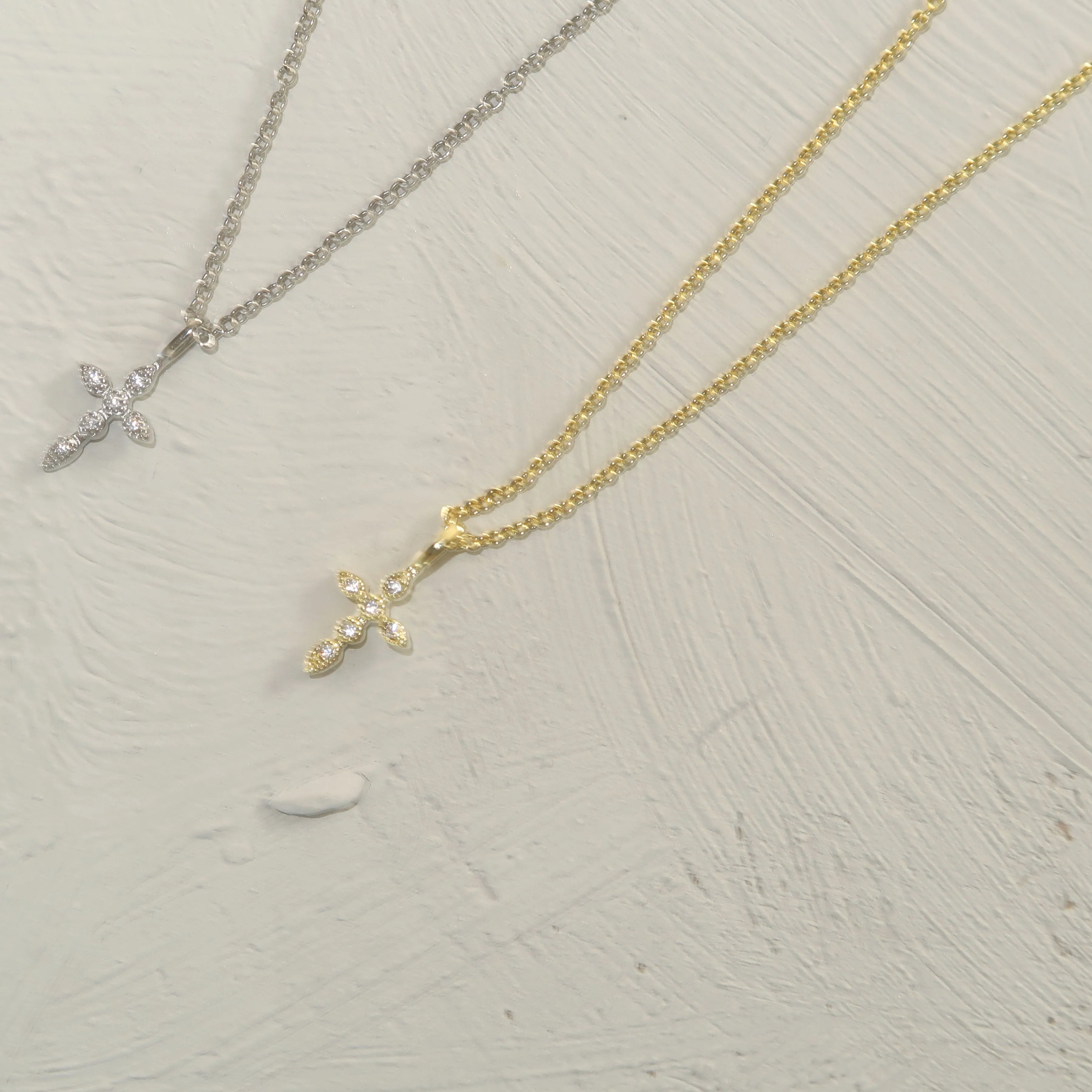 Cross Pendant Necklace