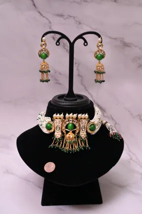 Emerald Green Kundan Shelley Choker Necklace Set ko po