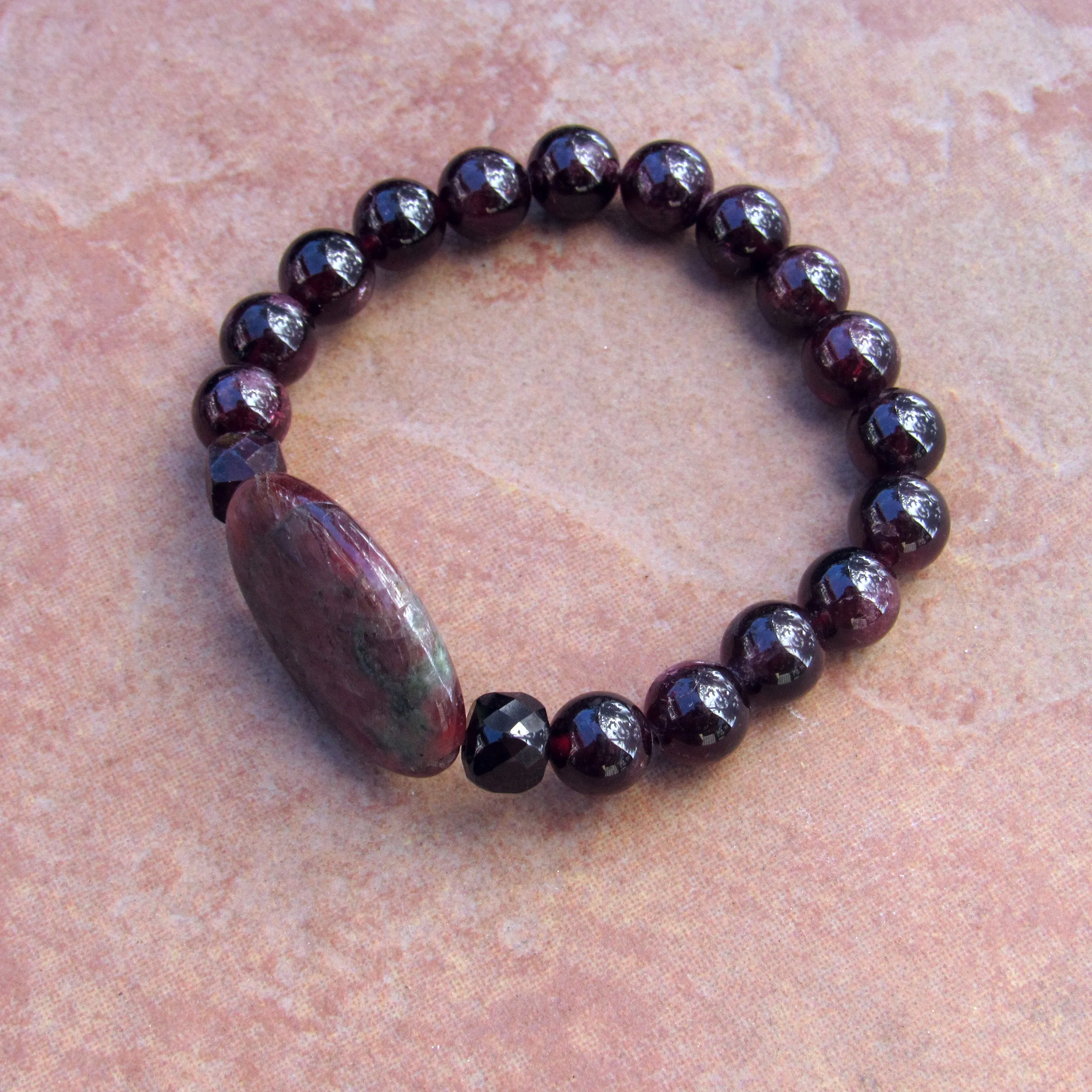 Green and Red Garnet with Garnets Gemstone Stretch Bracelets