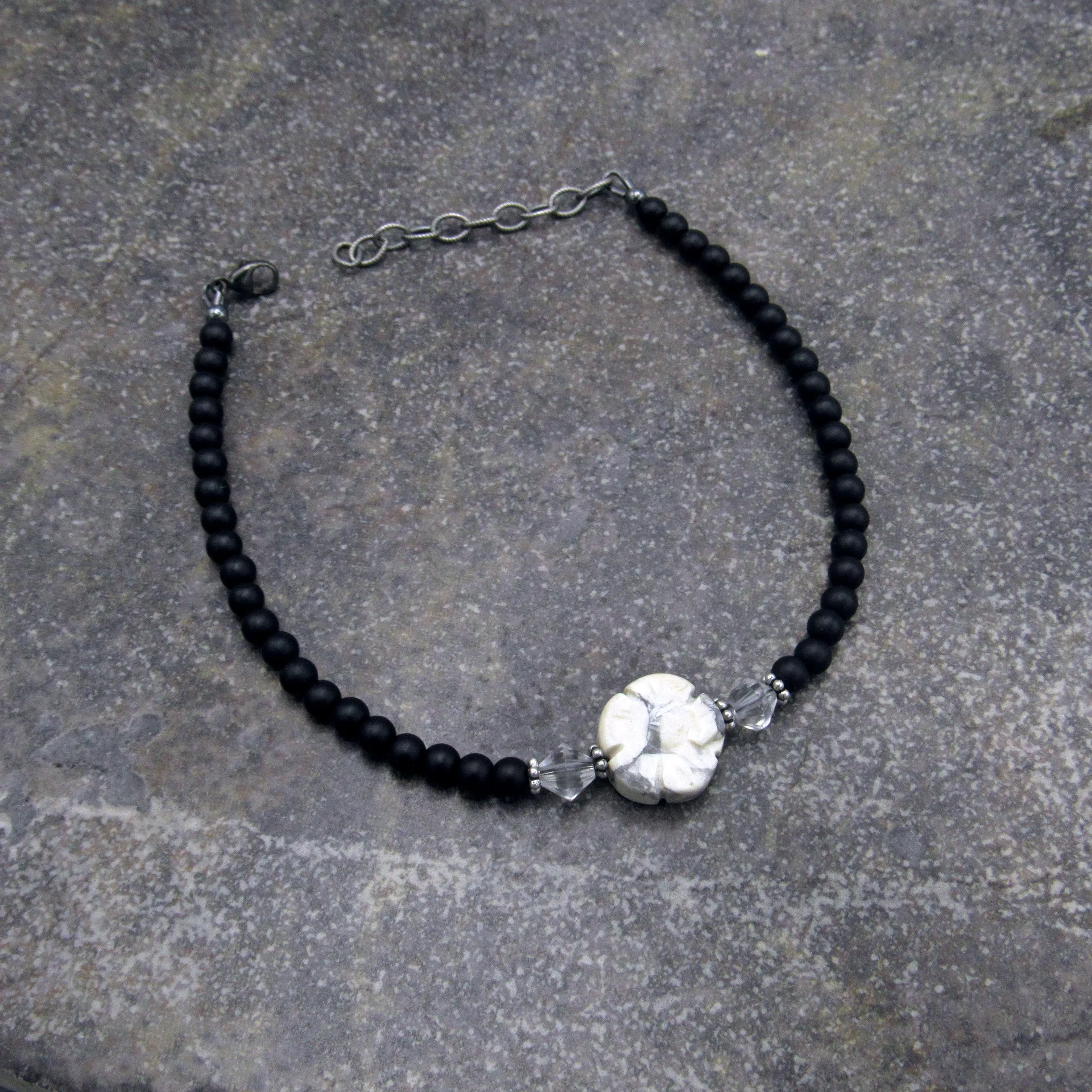 Matte Onyx Gemstone Anklet with Howlite Flower