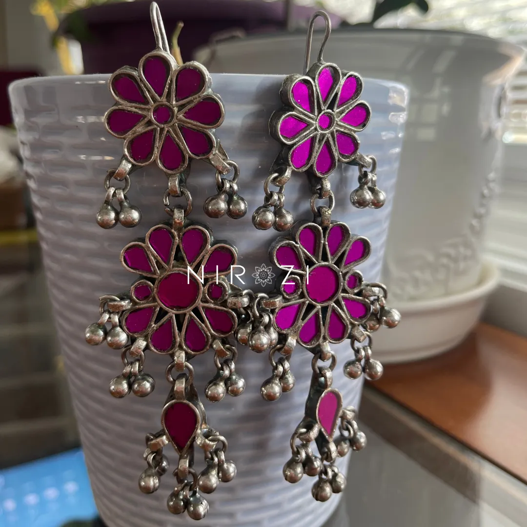 Mila - Hot Pink Glass Earrings