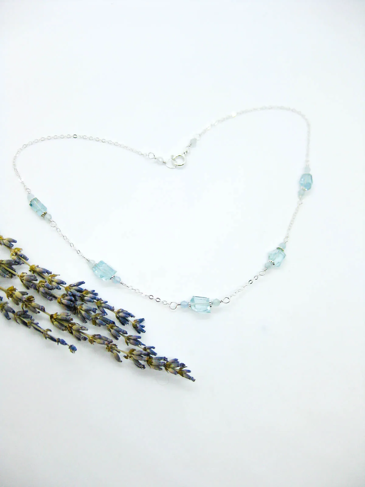 Petunia: Aquamarine Choker - n633