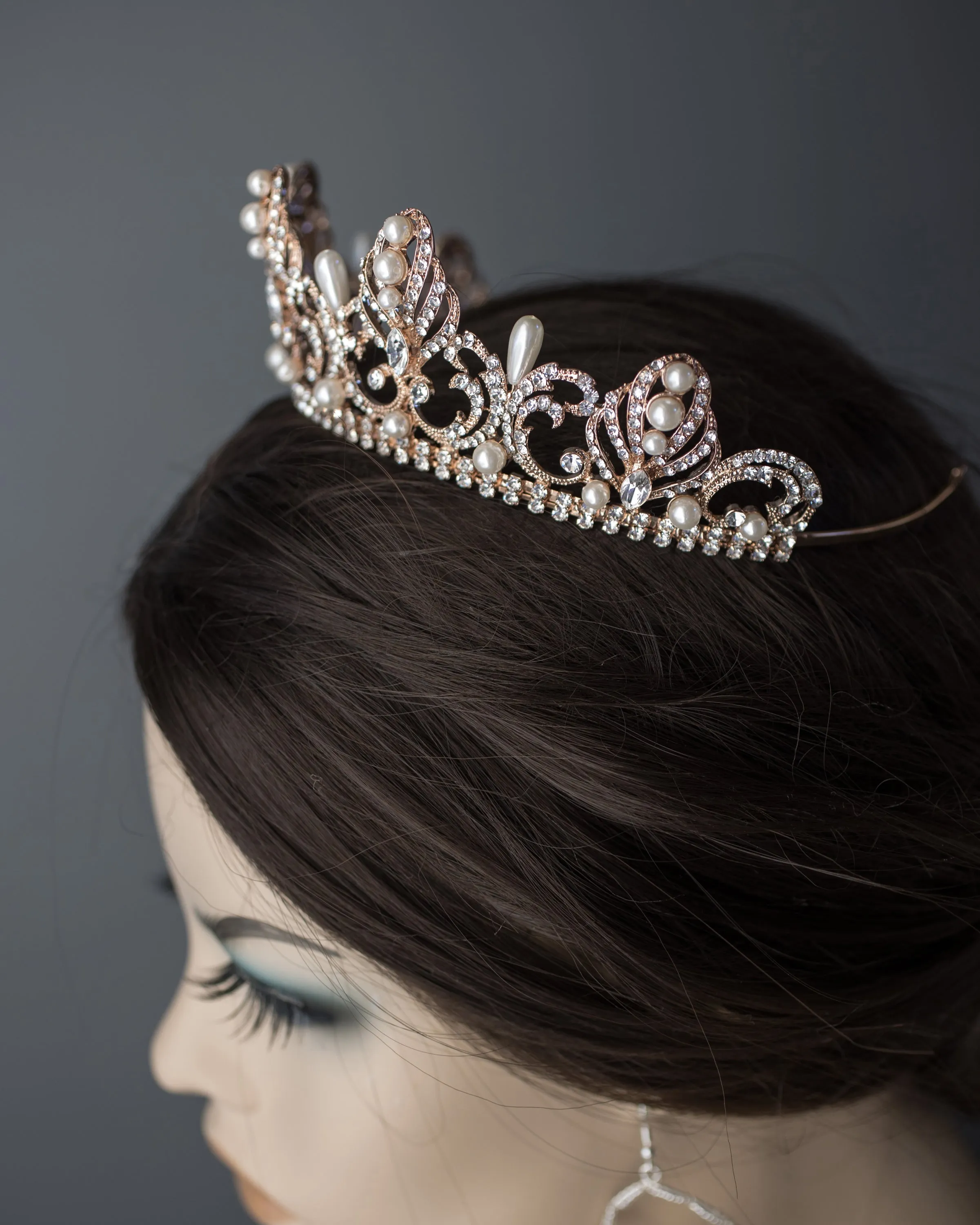 Regal Tiara of Tiara Drop Pearls