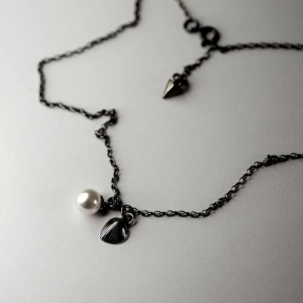 Shell & Pearl pendant - final sale