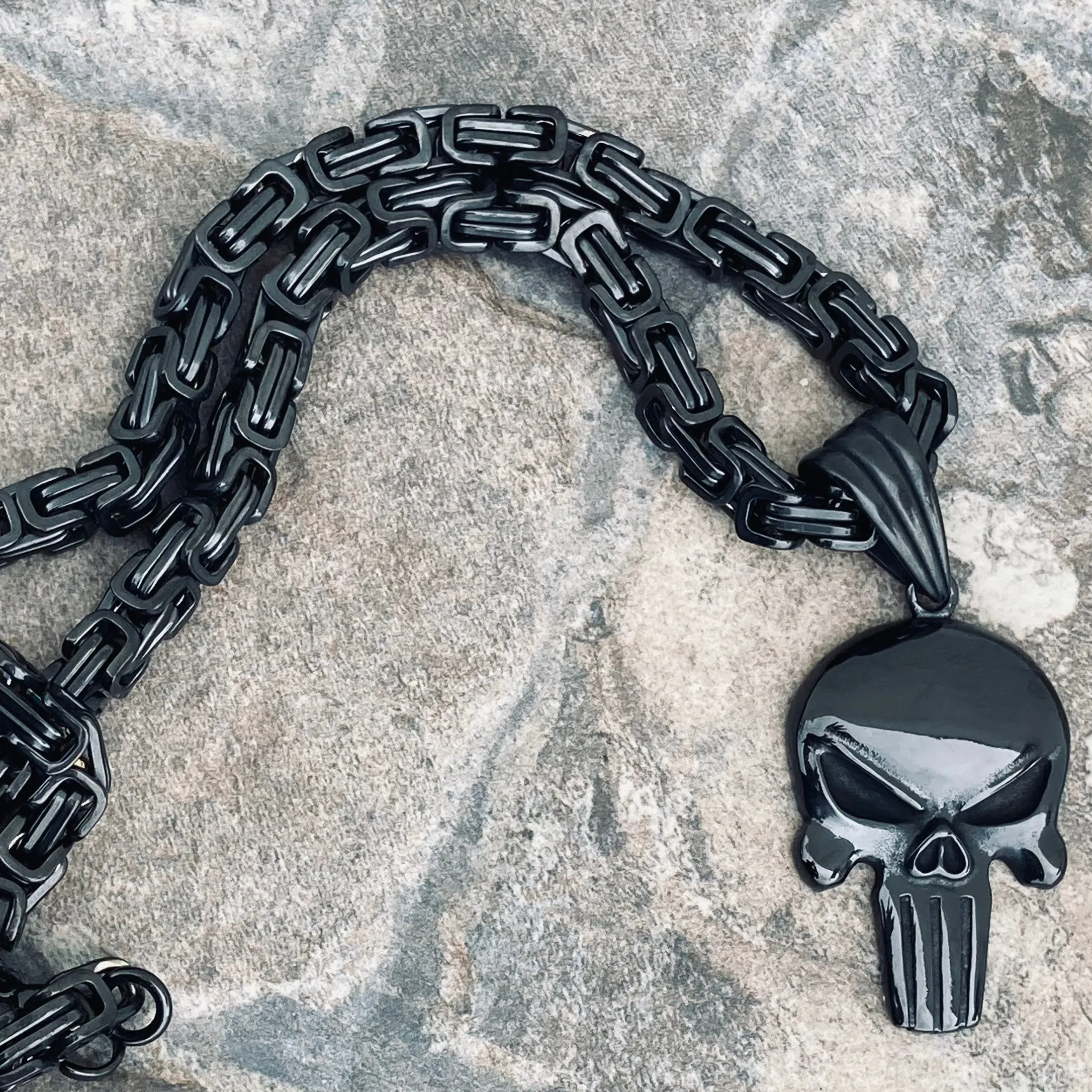 Skull Matte Black Pendant - Necklace (467)