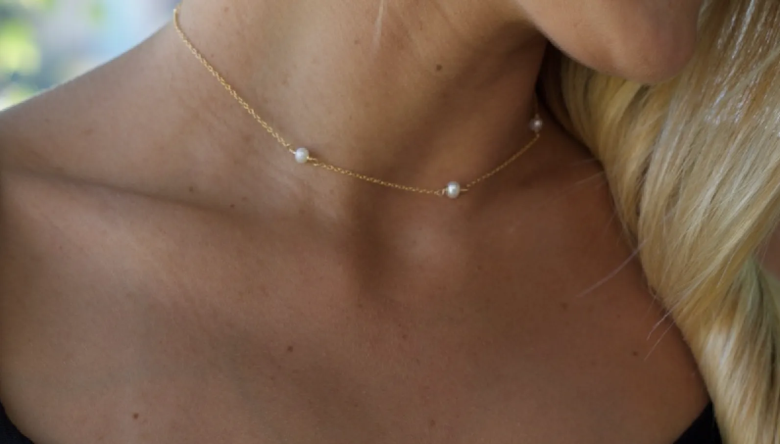 Three Pearl Choker Necklace